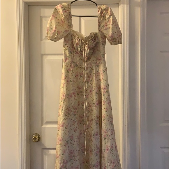 House of CB Talullah dress Yellow Puff Sleeve - Picture 3 of 4